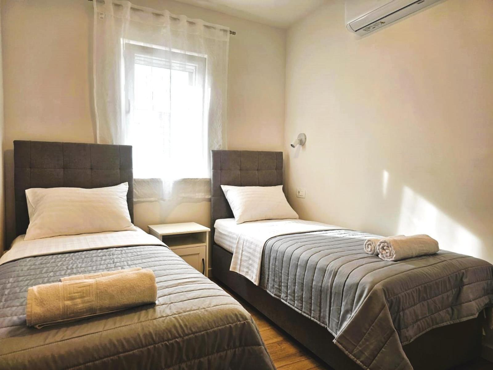 Apartments Miamare 2 Primošten Rum bild